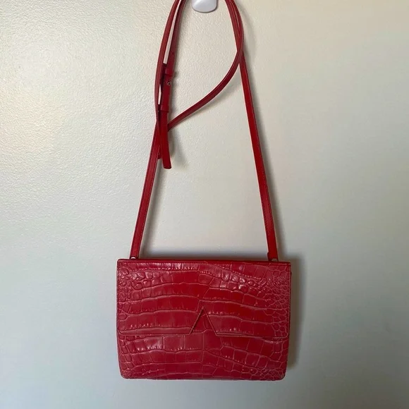 Vince Crossbody Bag | Red - Picture 2 of 6